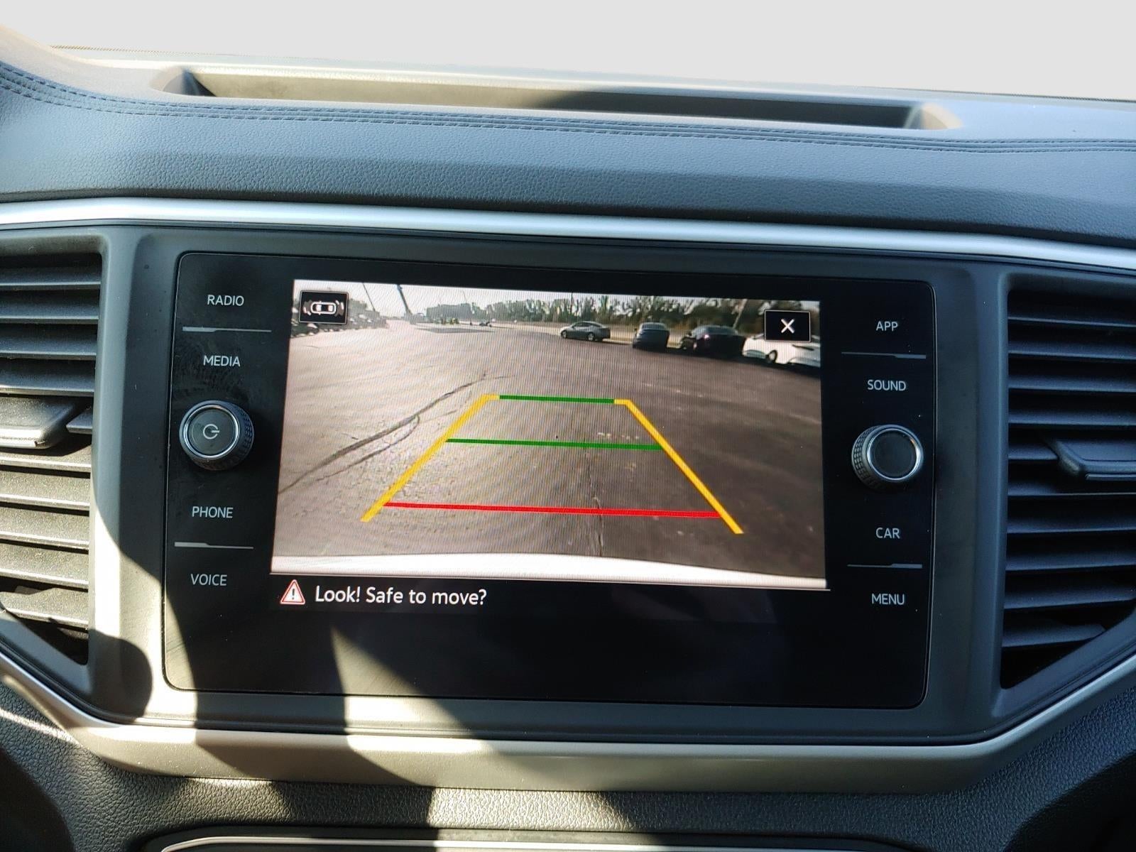 2021 Volkswagen Atlas Cross Sport 3.6L V6 SE w/Technology R-Line