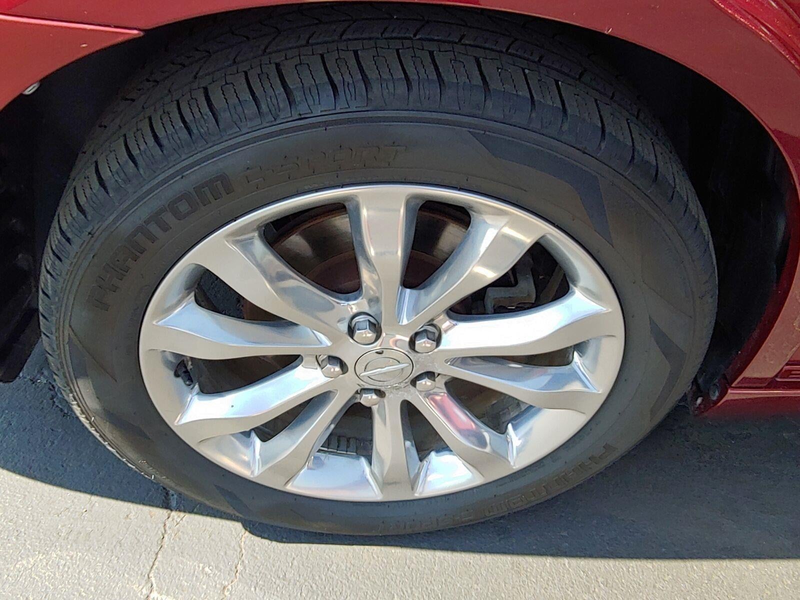2018 Chrysler 300 Limited