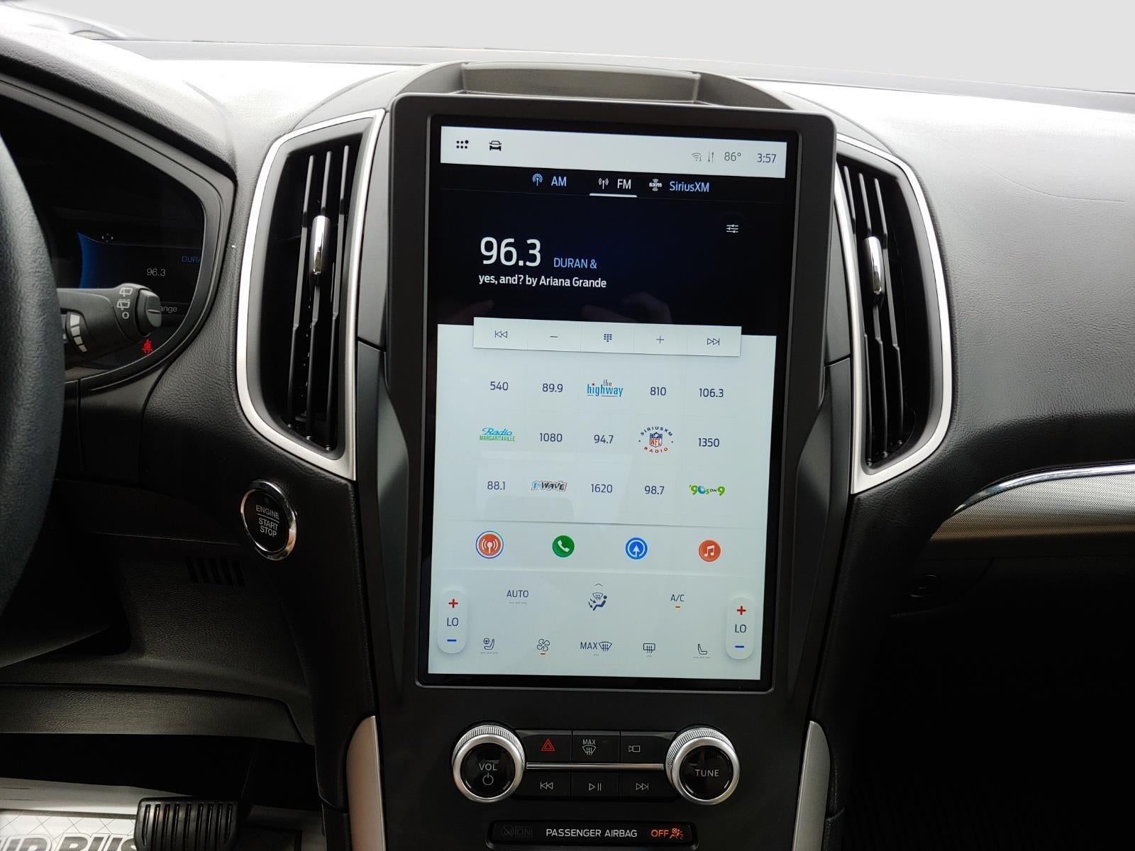 2022 Ford Edge SEL