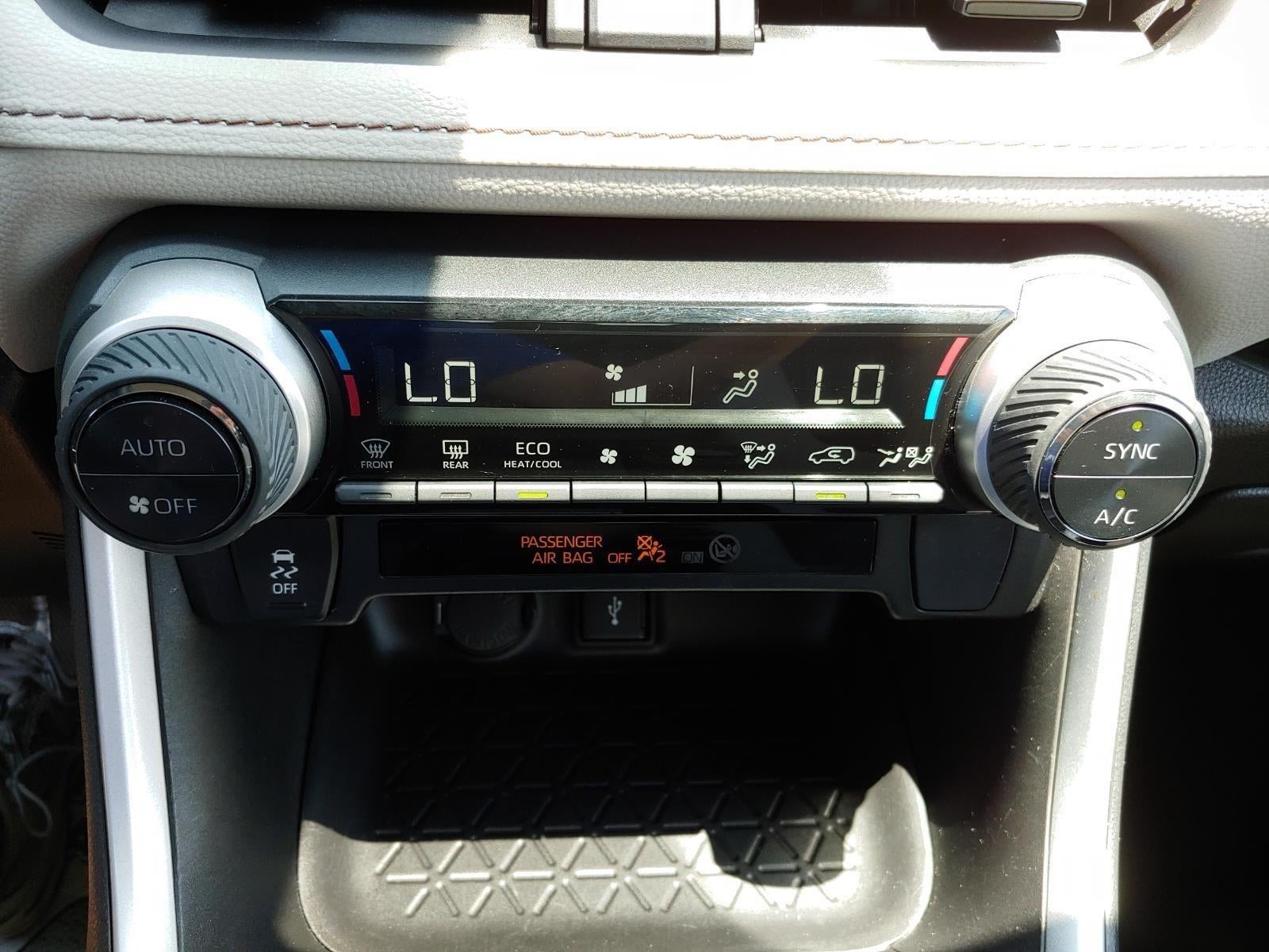 2022 Toyota RAV4 Hybrid XLE