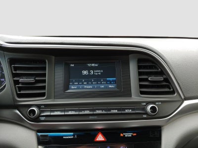 2020 Hyundai Elantra SE