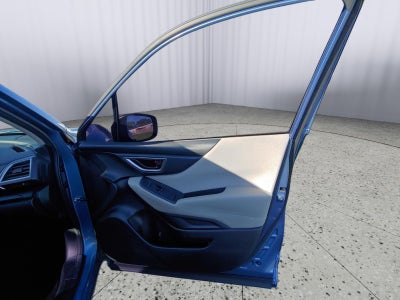 2023 Subaru Forester BASE