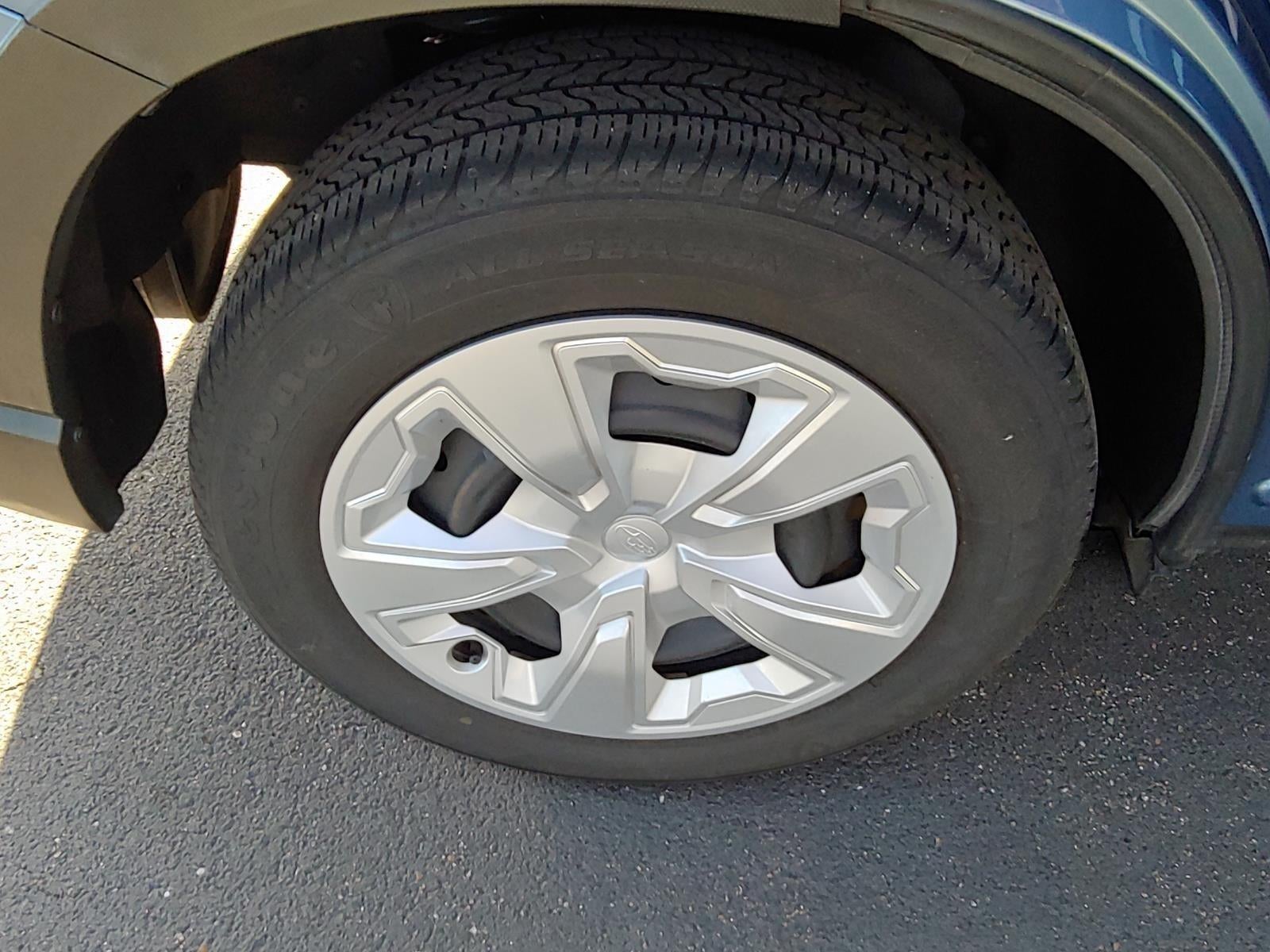 2023 Subaru Forester BASE