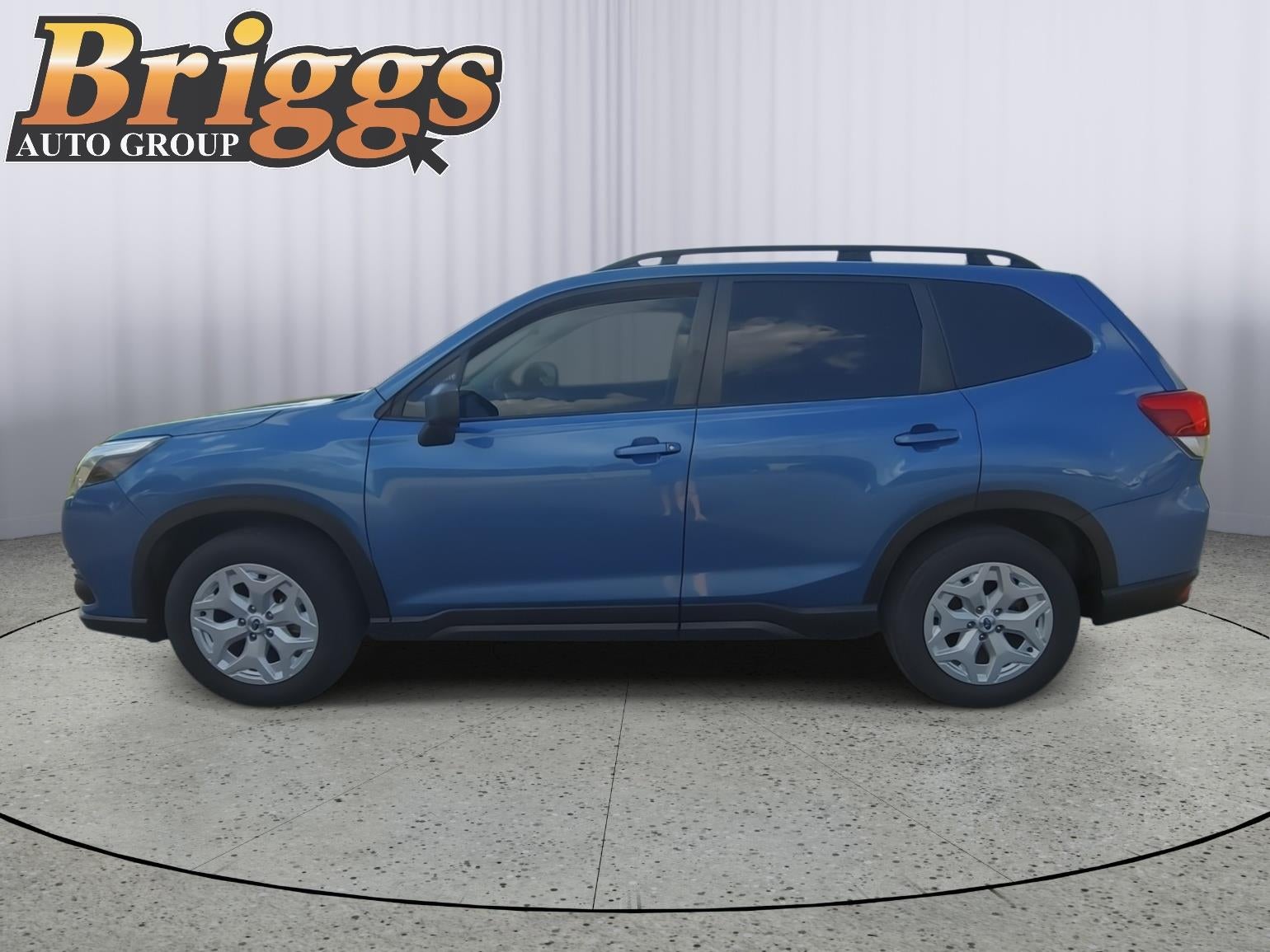 2023 Subaru Forester BASE