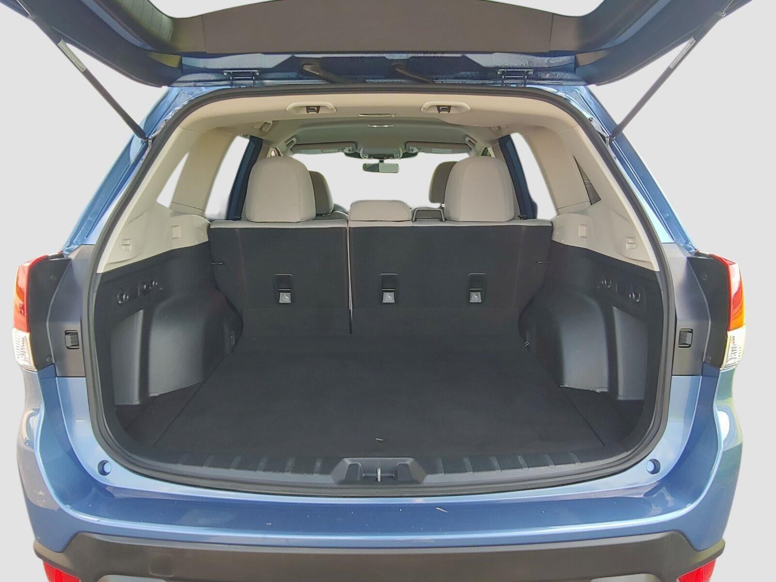 2023 Subaru Forester BASE