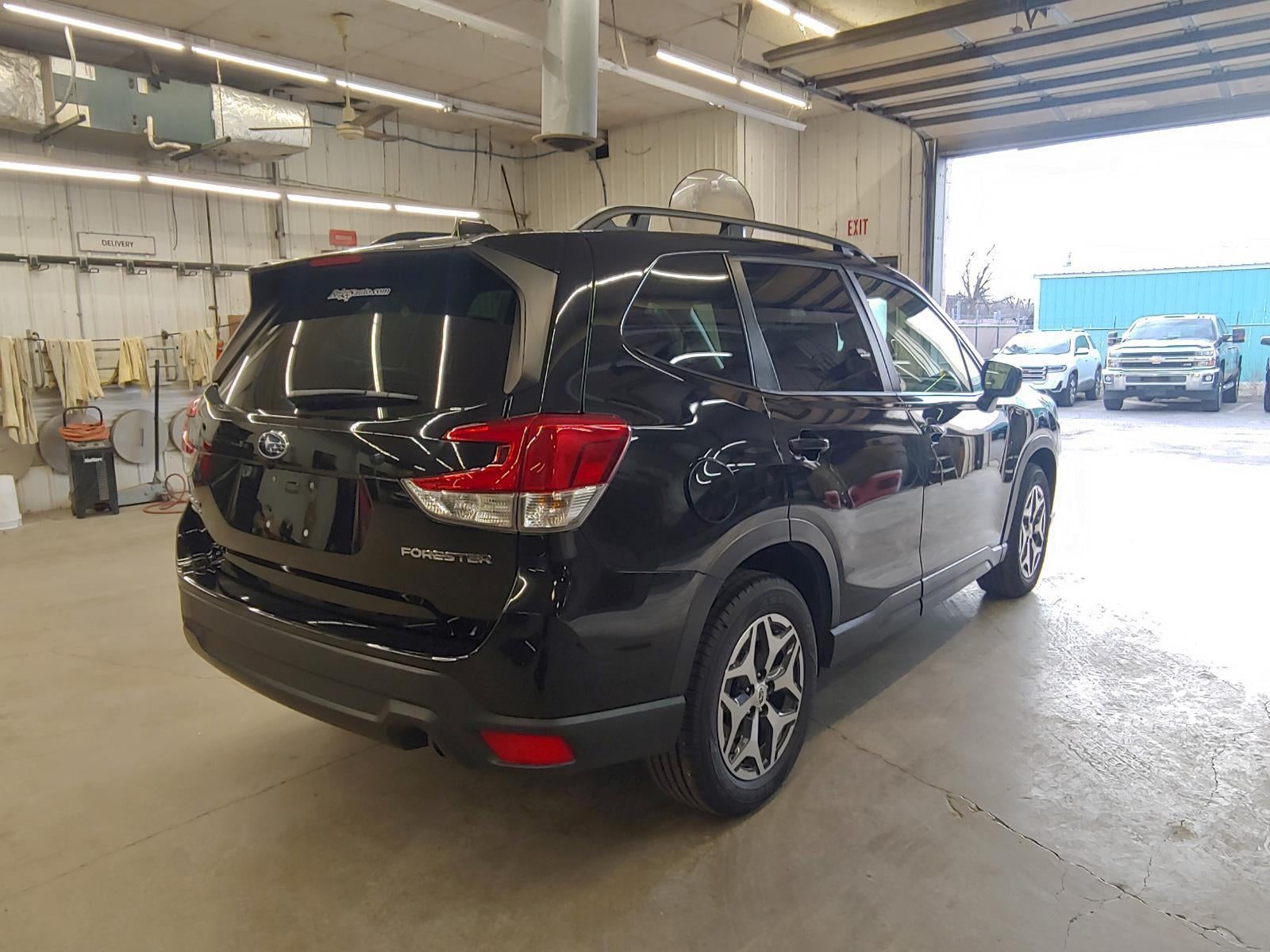 2022 Subaru Forester Premium