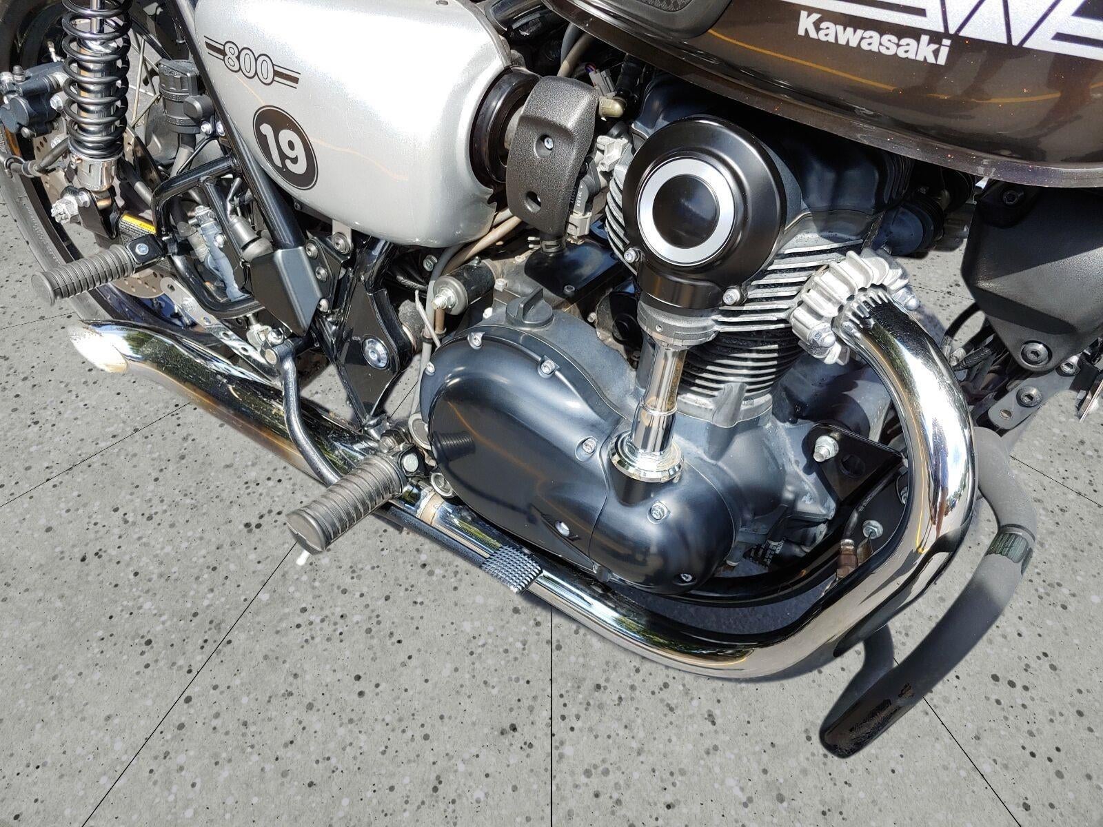 2019 KAWASAKI W800 Base