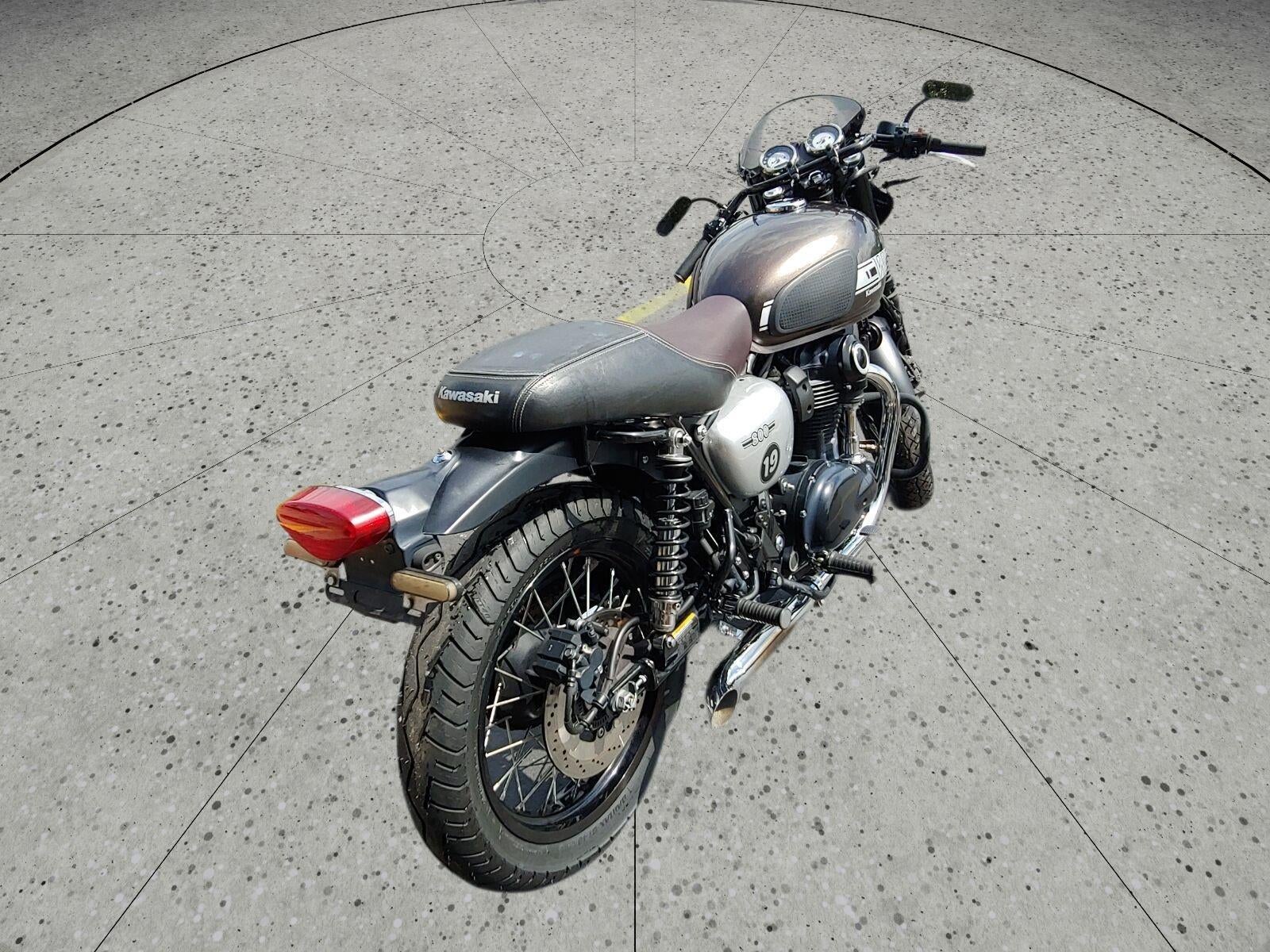 2019 KAWASAKI W800 Base