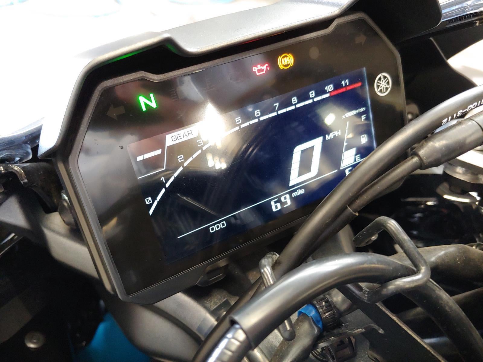 2024 YAMAHA YZFR7 Base