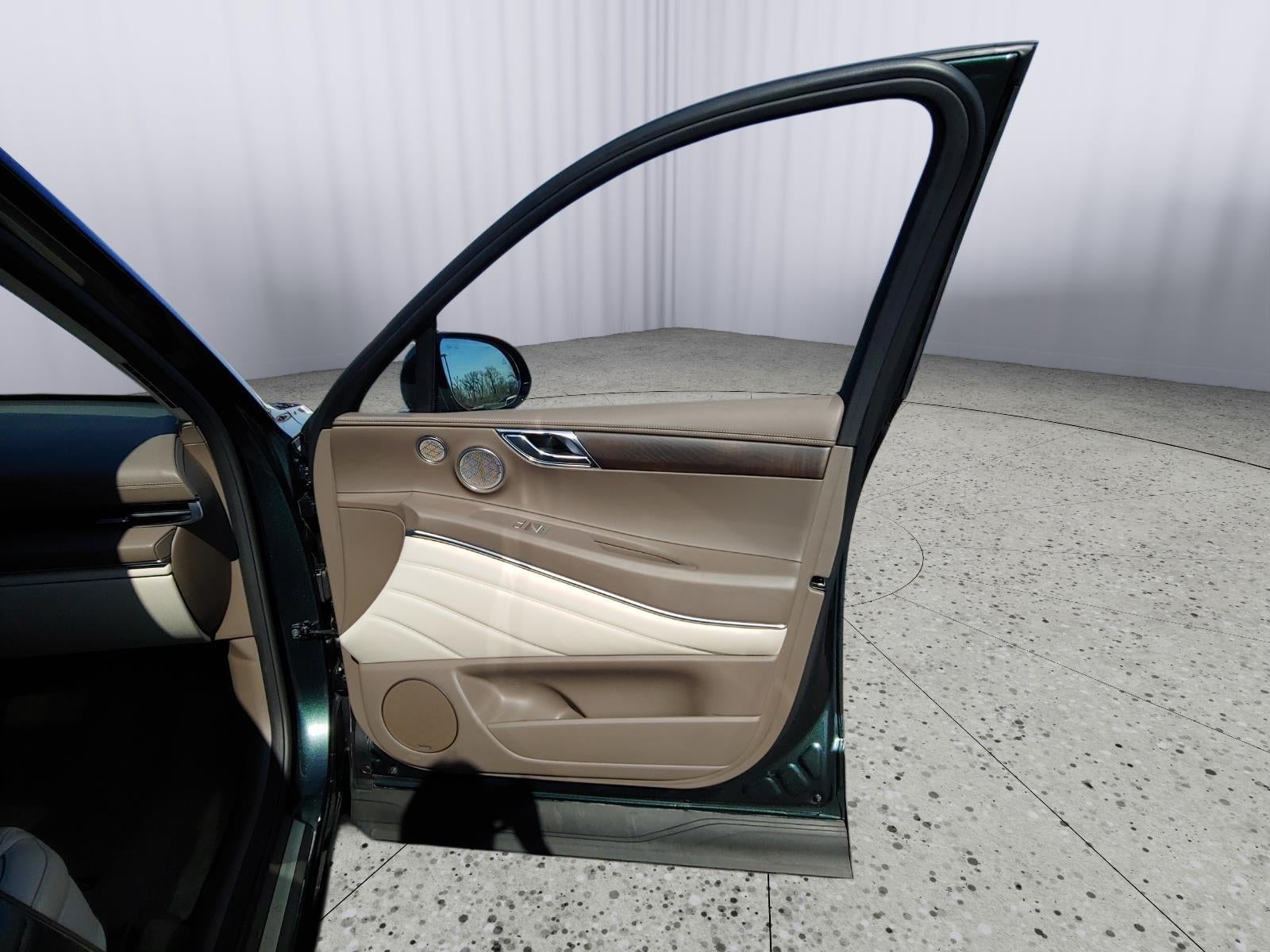 2023 Genesis GV80 2.5T