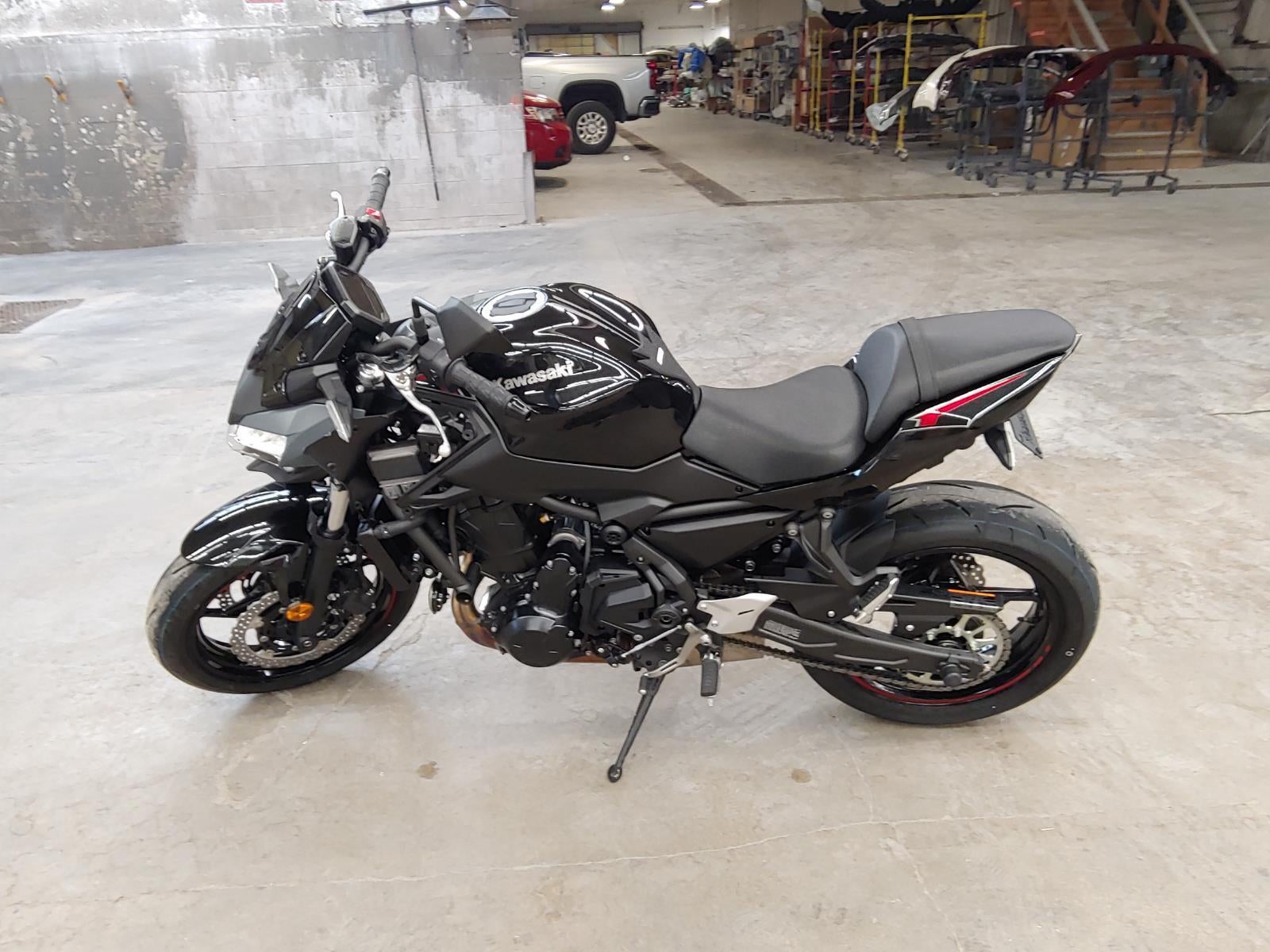 2025 KAWASAKI Z650 Base