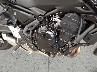 2025 KAWASAKI Z650 Base