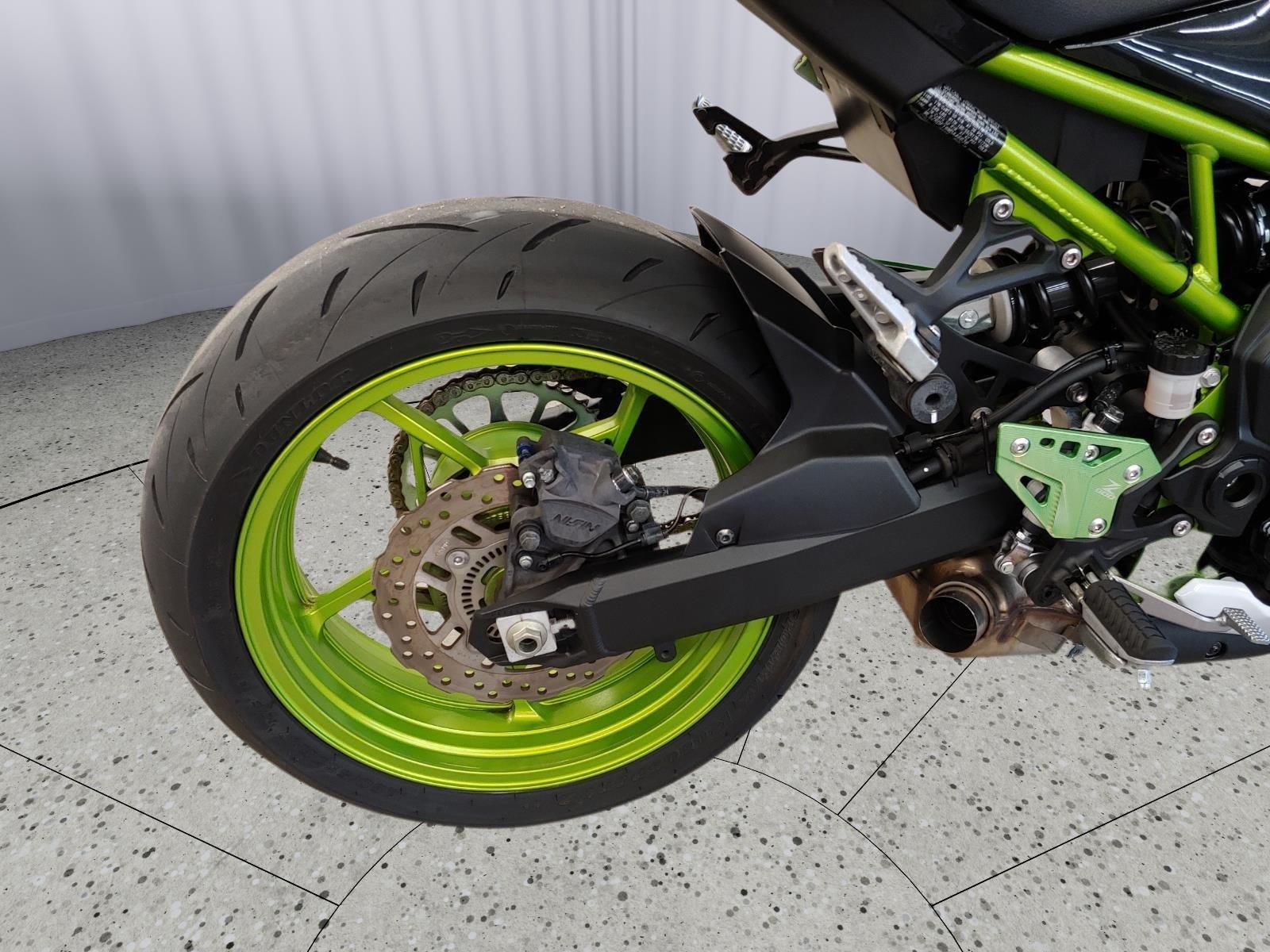 2021 KAWASAKI ZR900FMFNN Base