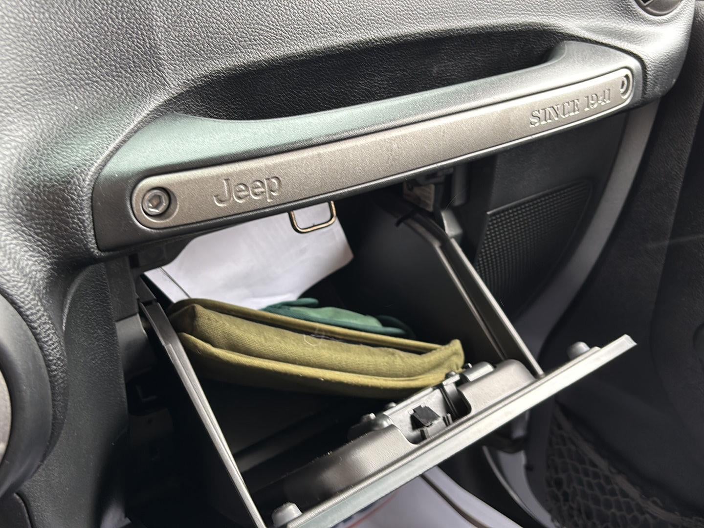 2015 Jeep WRANGLER UNLIMITED Base