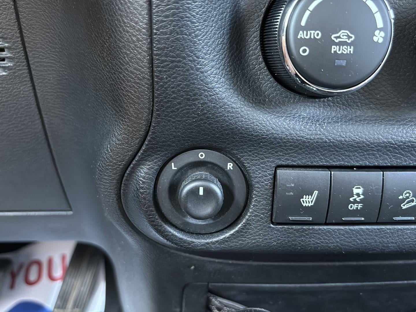 2014 Jeep Wrangler Unlimited Altitude