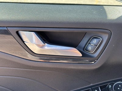 2024 Ford Escape ST-Line Select