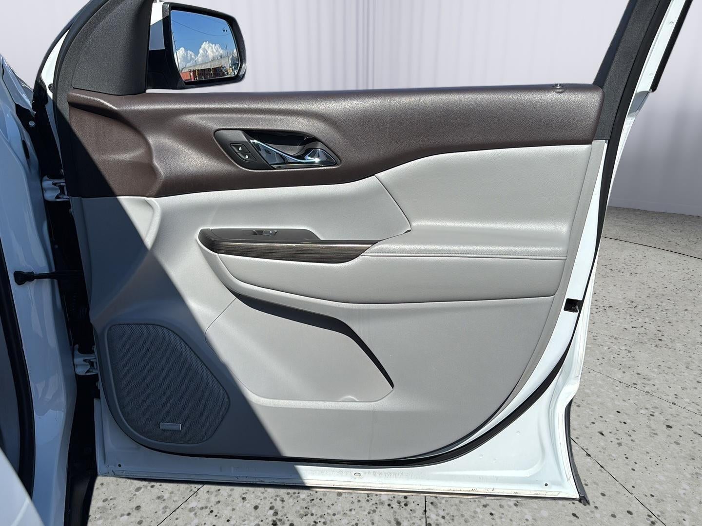 2018 GMC Acadia SLT
