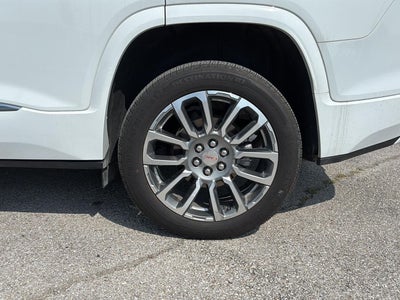 2023 GMC Acadia Denali