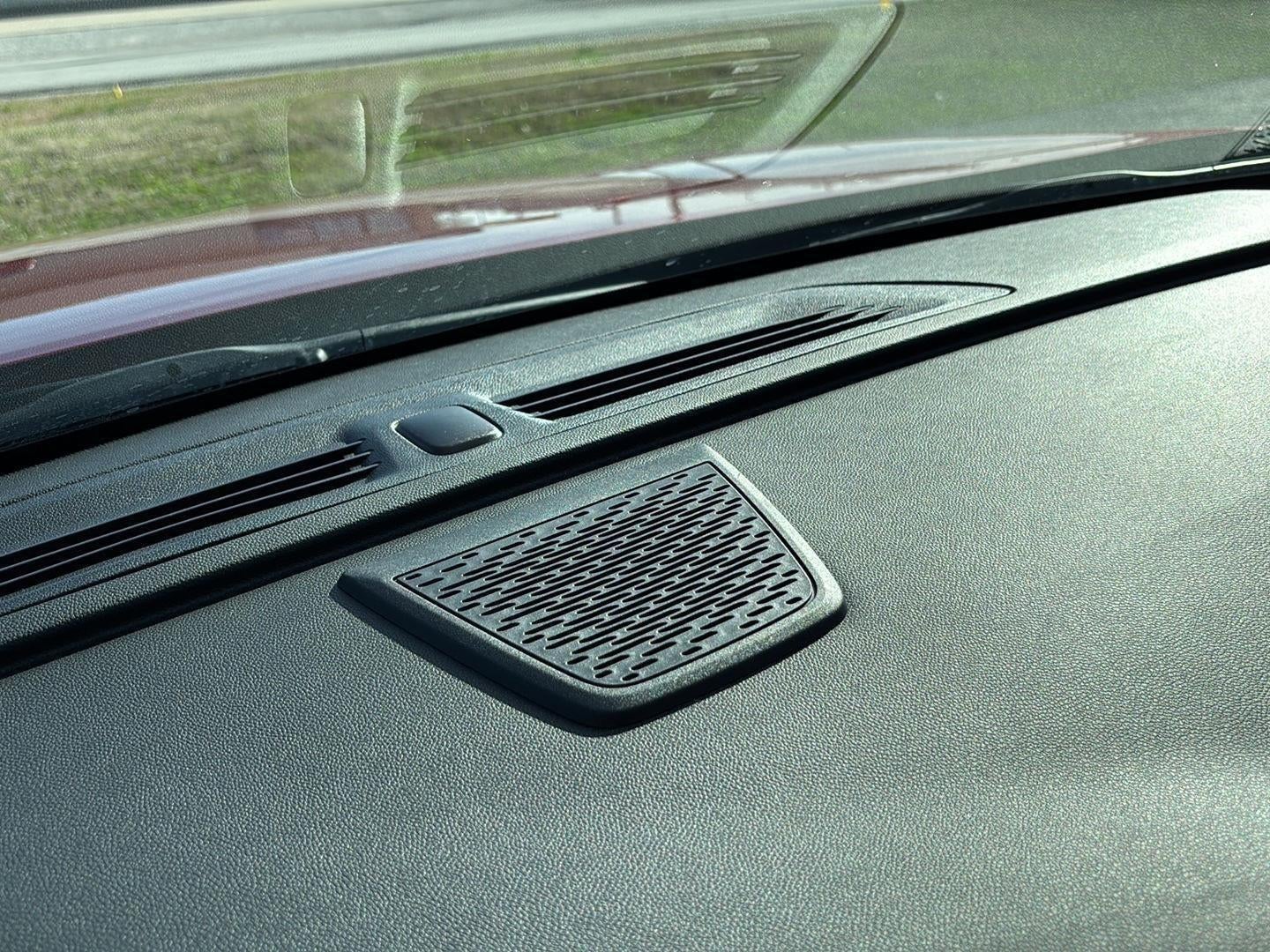 2024 Chevrolet TRAVERSE Base