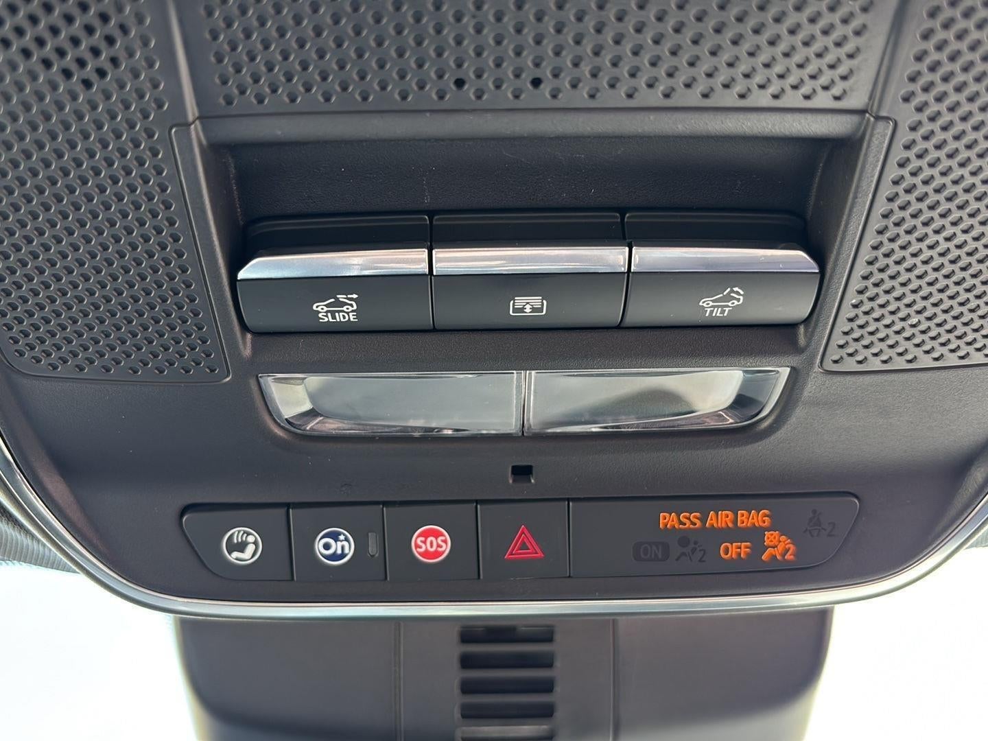 2024 Chevrolet TRAVERSE Base