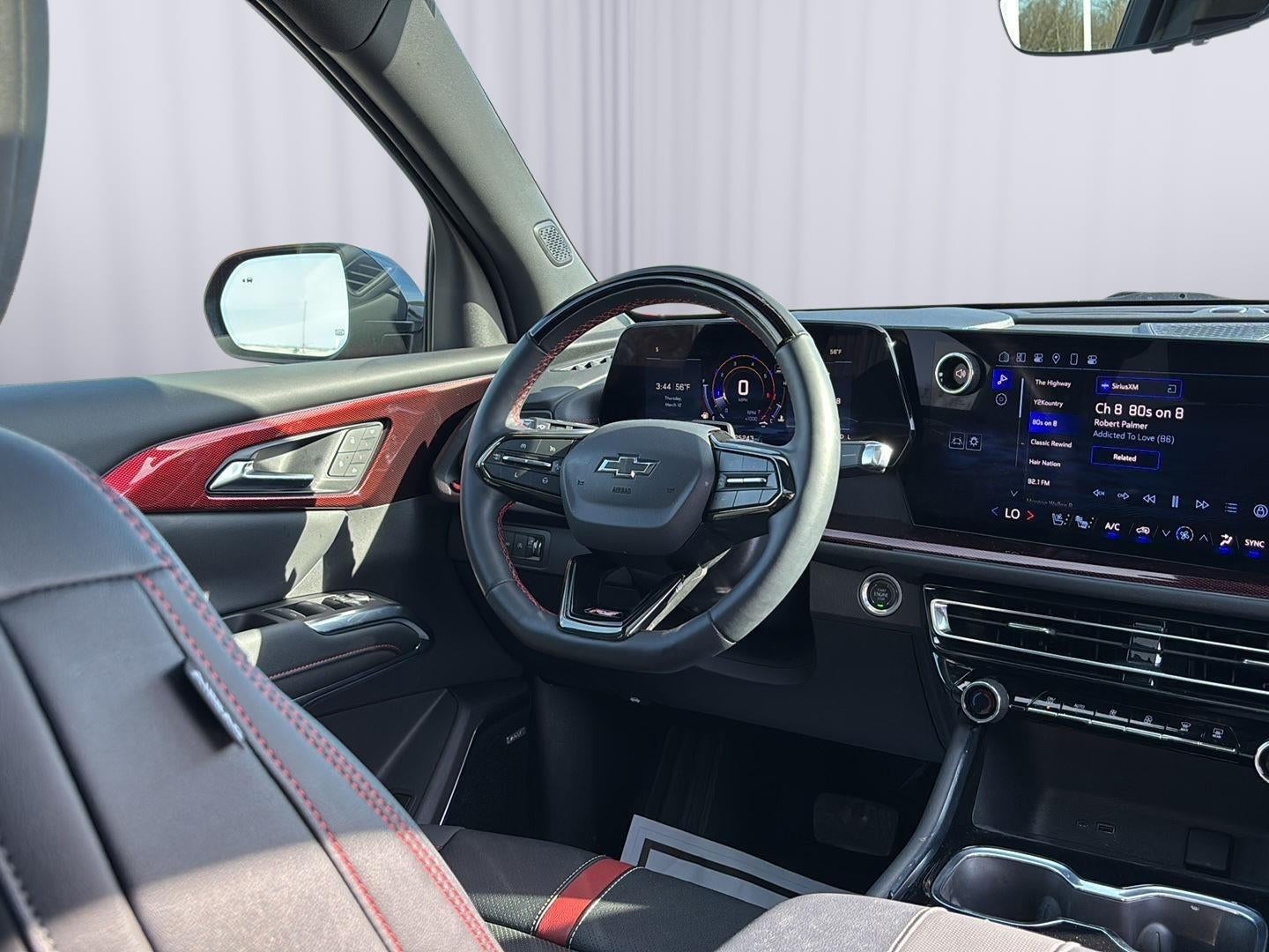 2024 Chevrolet TRAVERSE Base