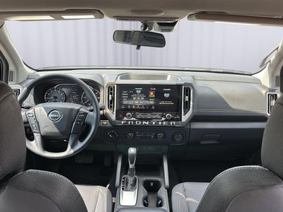 2025 Nissan Frontier SV