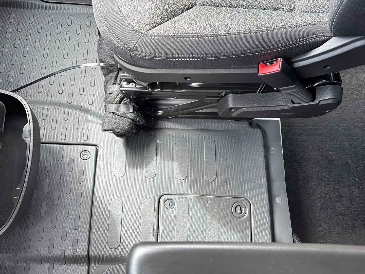 2025 RAM ProMaster Cargo Van SLT