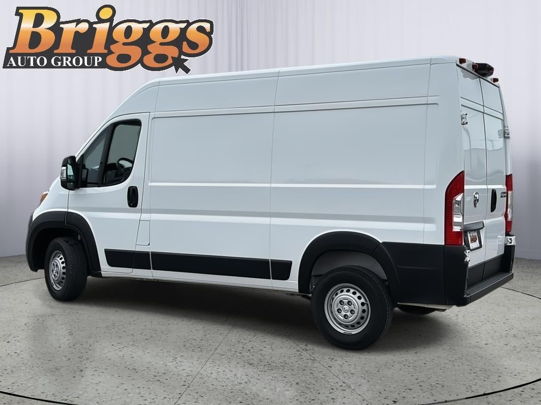 2025 RAM ProMaster Cargo Van Tradesman