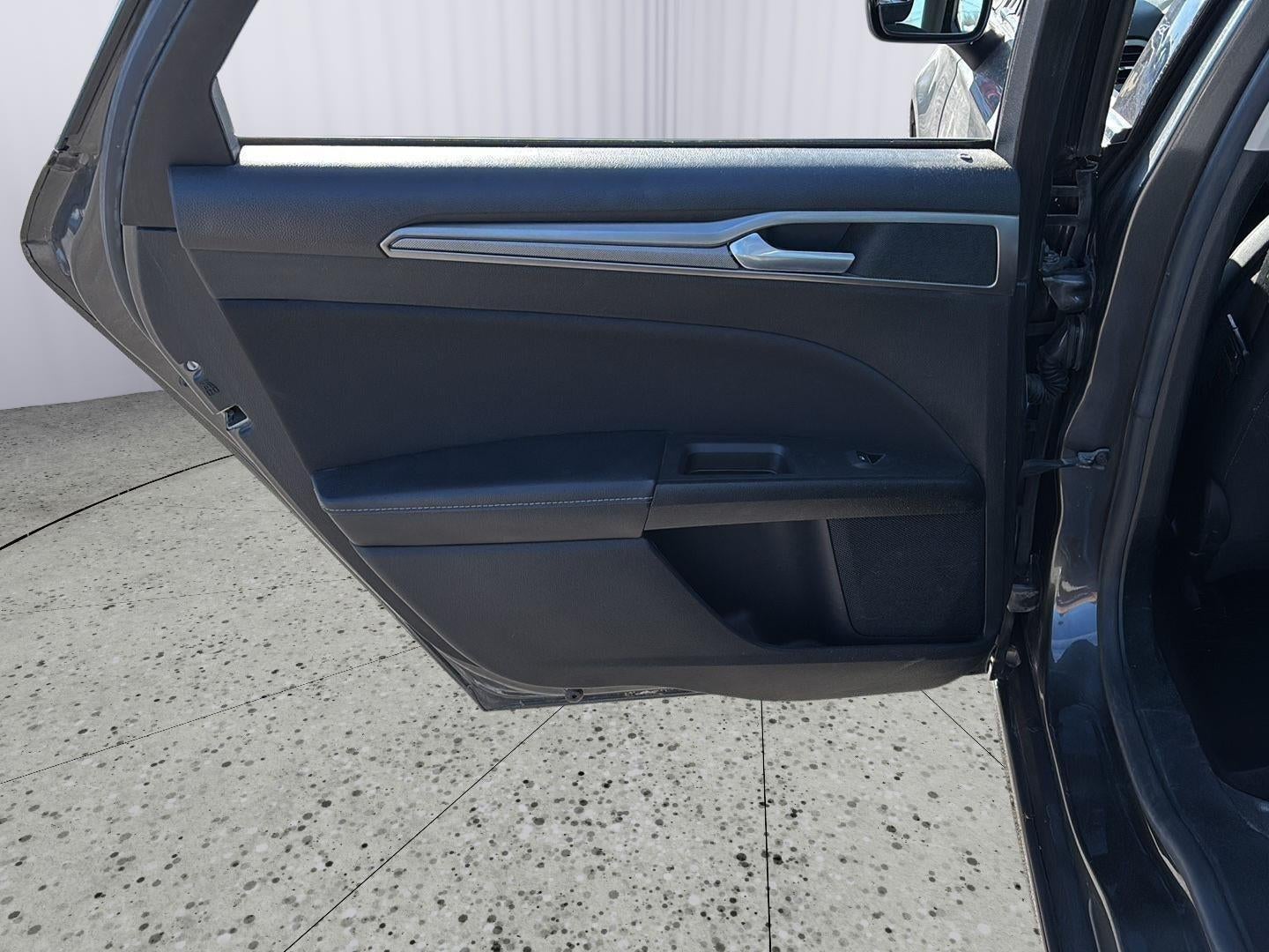 2018 Ford Fusion Hybrid SE