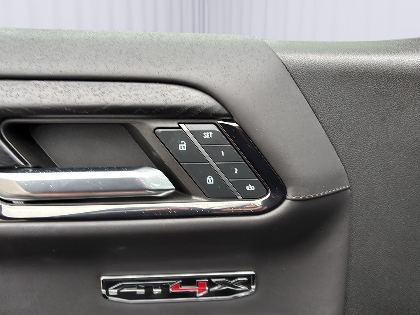 2024 GMC Sierra 1500 AT4X