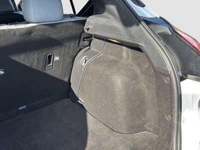 2022 Nissan Kicks SR