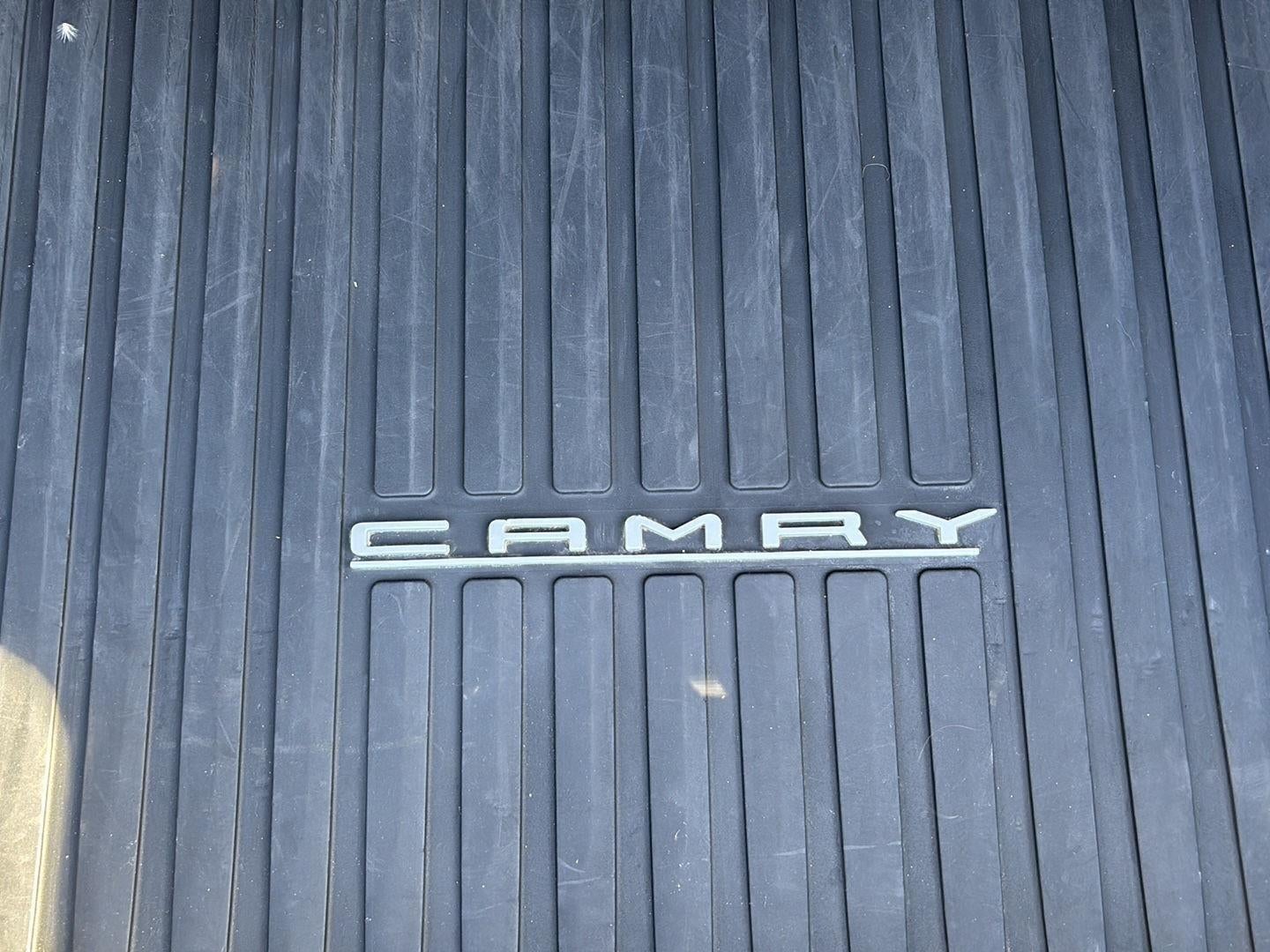 2022 Toyota CAMRY HYBRID LE