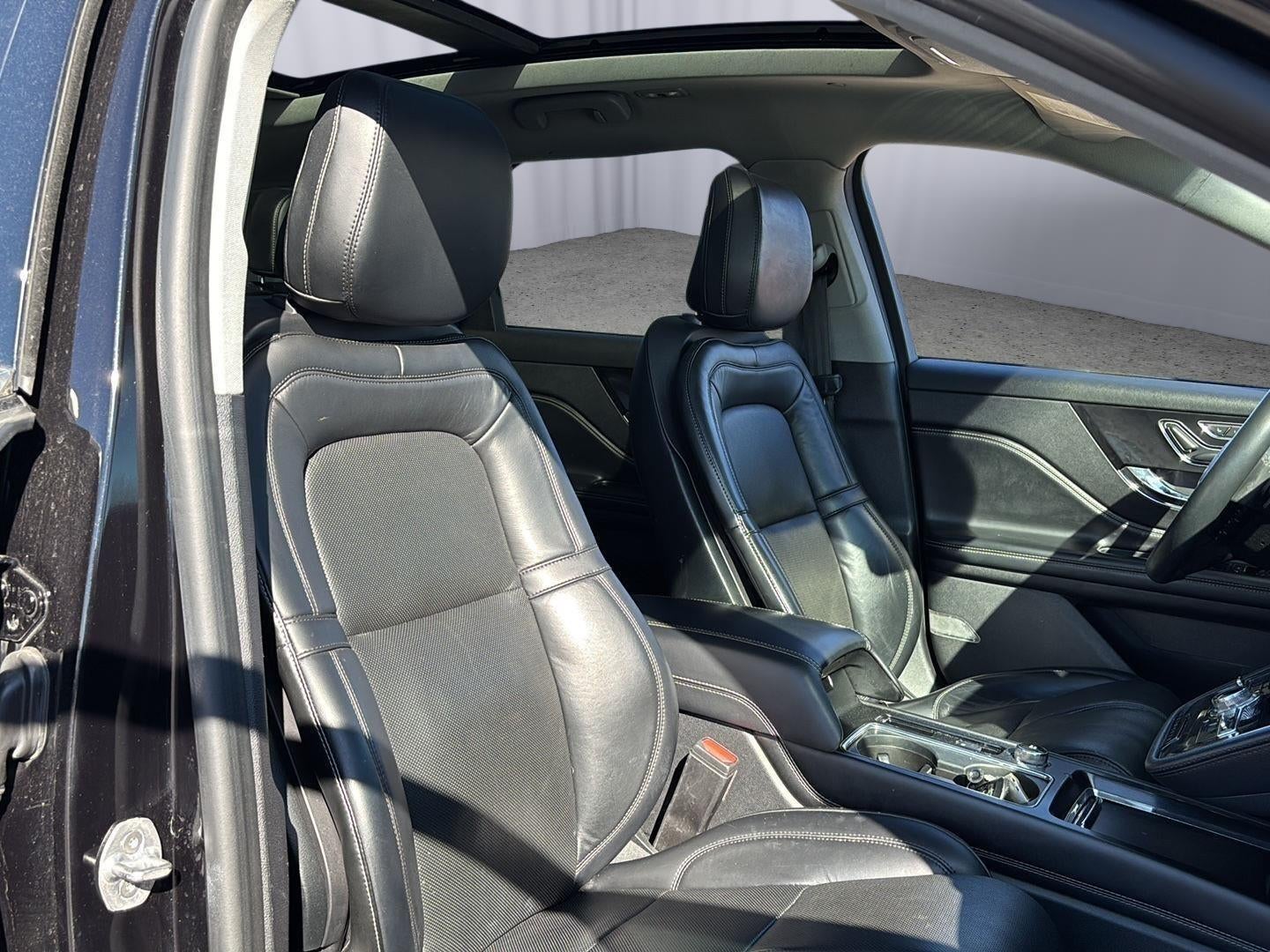 2022 Lincoln CORSAIR Base