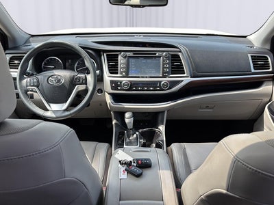 2016 Toyota Highlander Limited