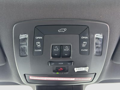 2023 Toyota Sienna XSE