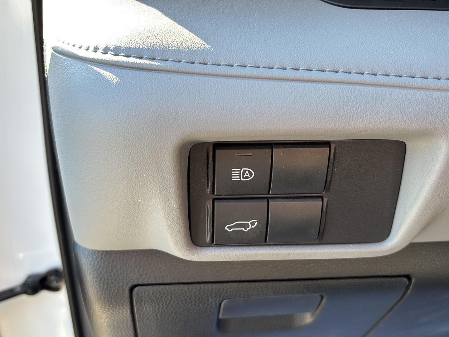 2020 Toyota Highlander Hybrid XLE
