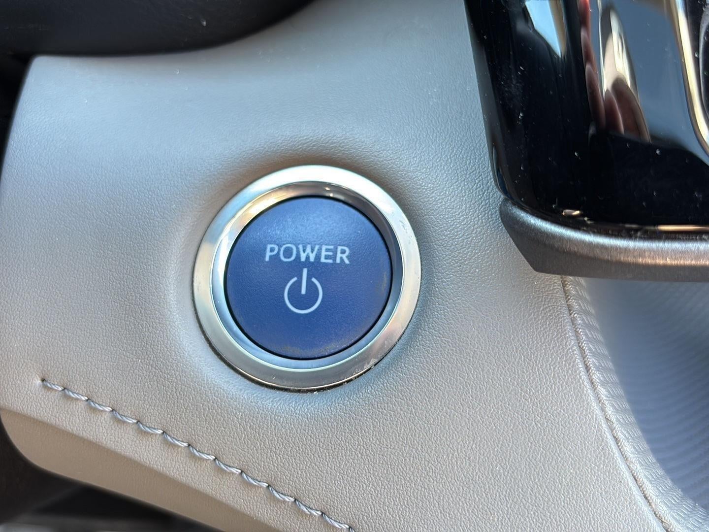 2020 Toyota Highlander Hybrid XLE