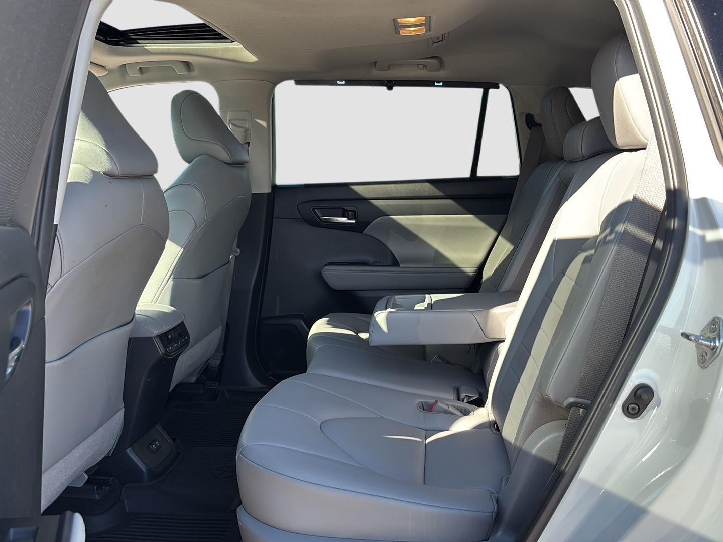 2020 Toyota Highlander Hybrid XLE