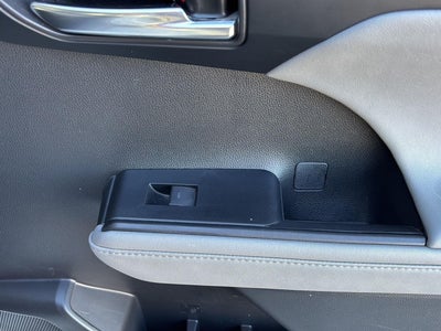 2020 Toyota Highlander Hybrid XLE