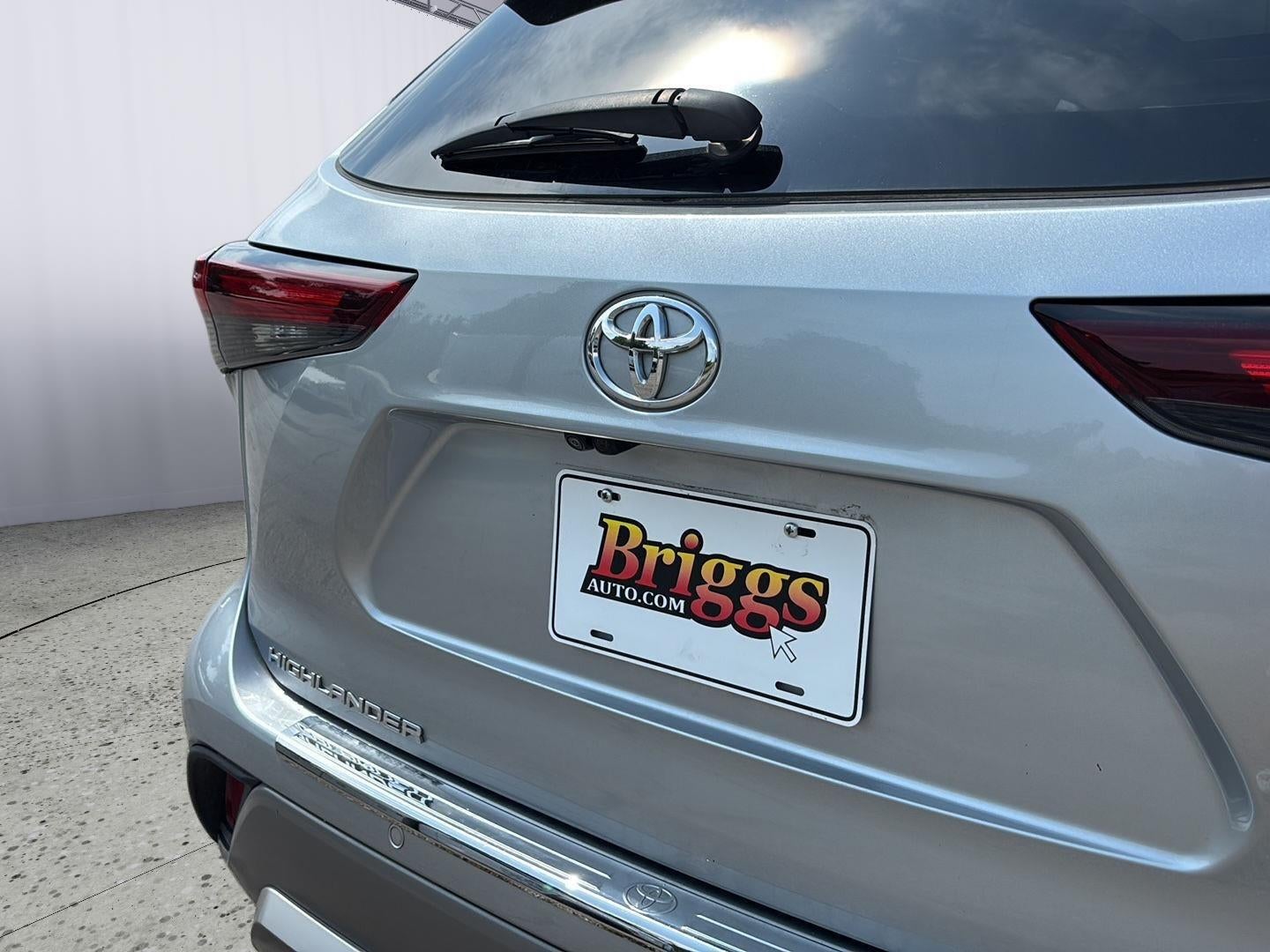 2024 Toyota Highlander Platinum