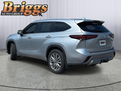 2024 Toyota Highlander Platinum