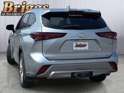 2024 Toyota Highlander Platinum