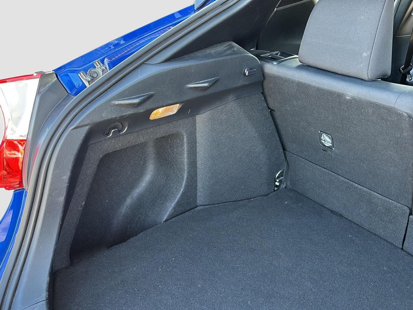 2018 Toyota C-HR XLE Premium