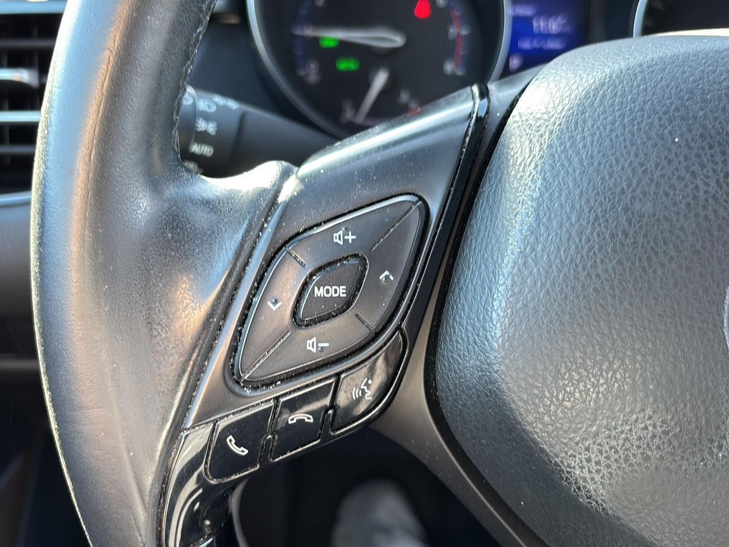 2018 Toyota C-HR XLE Premium