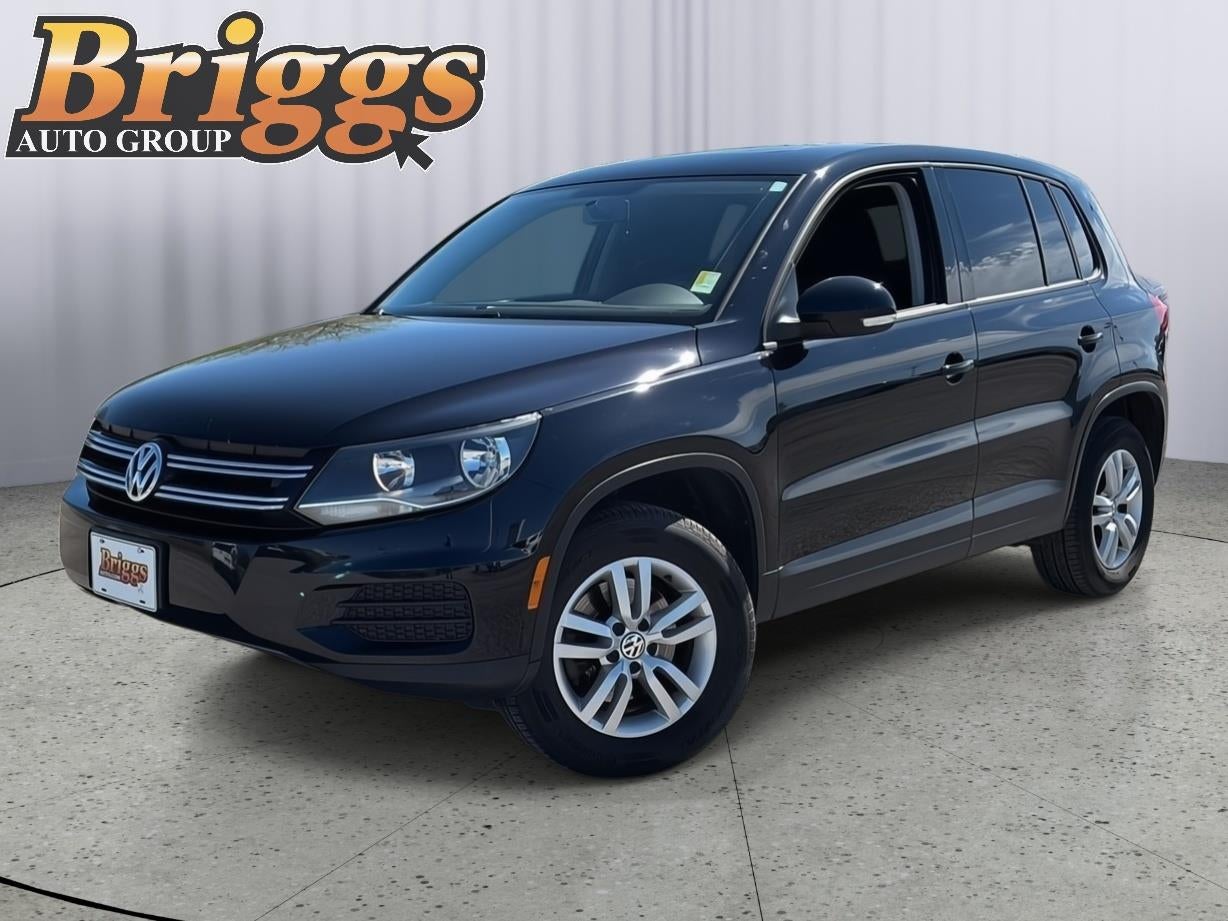 2013 Volkswagen Tiguan S w/Sunroof